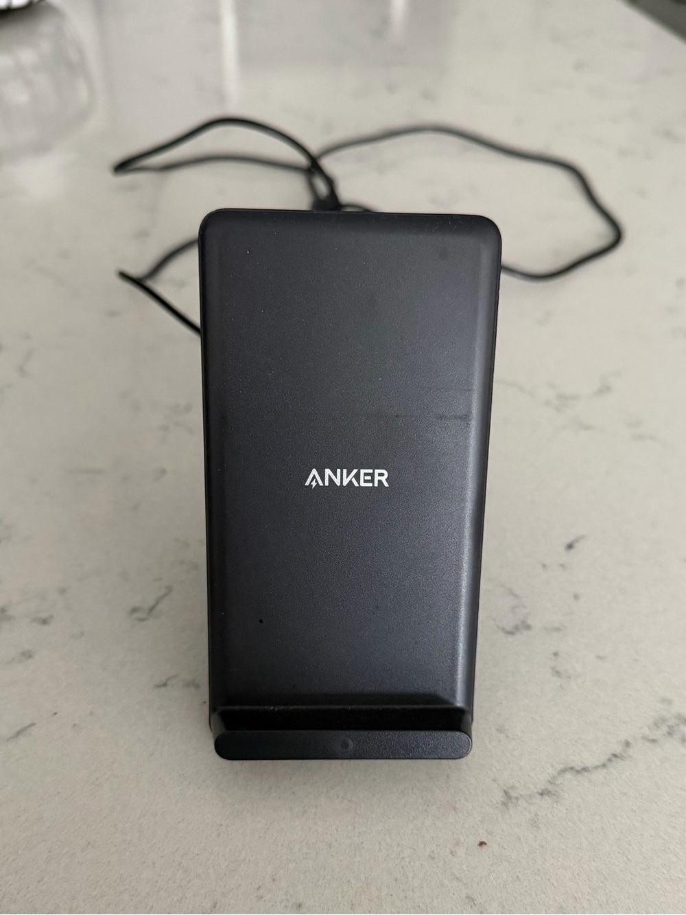 Anker Matte Black Wireless Charging Stand